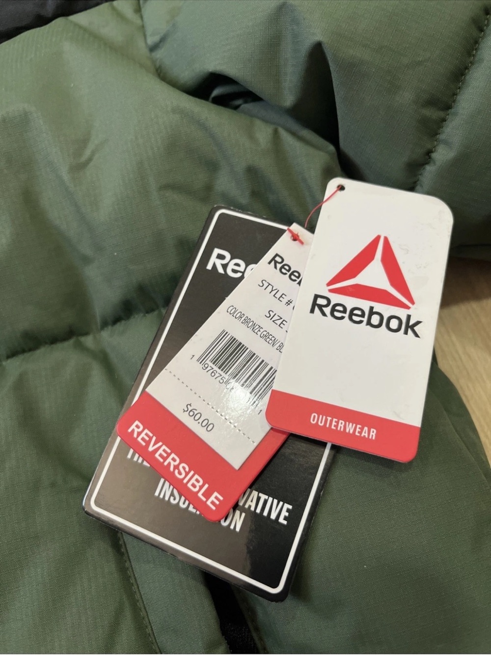 Reebok Olive Green Jacket Reversible with Black Zipper Detailing - Picture 11 of 16